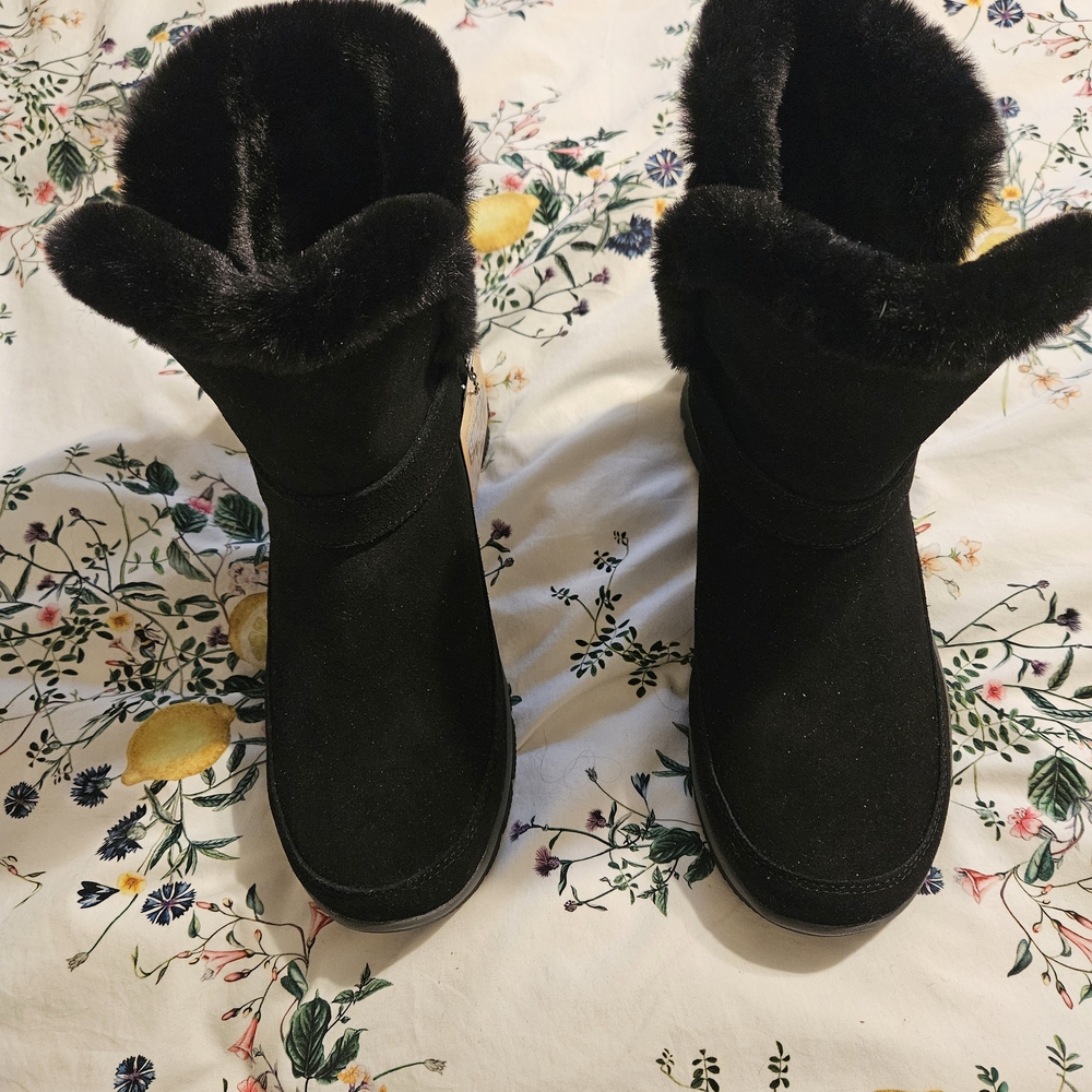 Skechers Slip Ins Black Fur-Lined Winter Boots